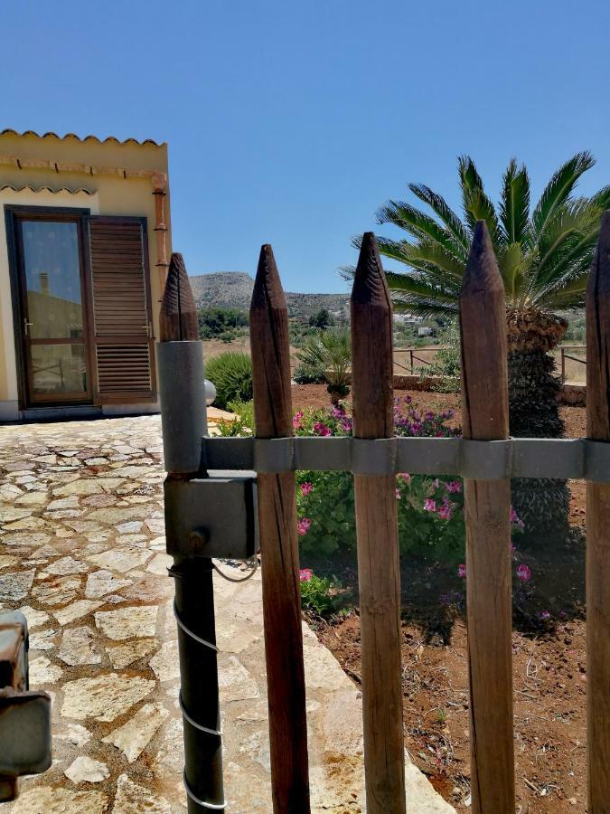 La Villa Dei Girasoli Custonaci Exteriér fotografie